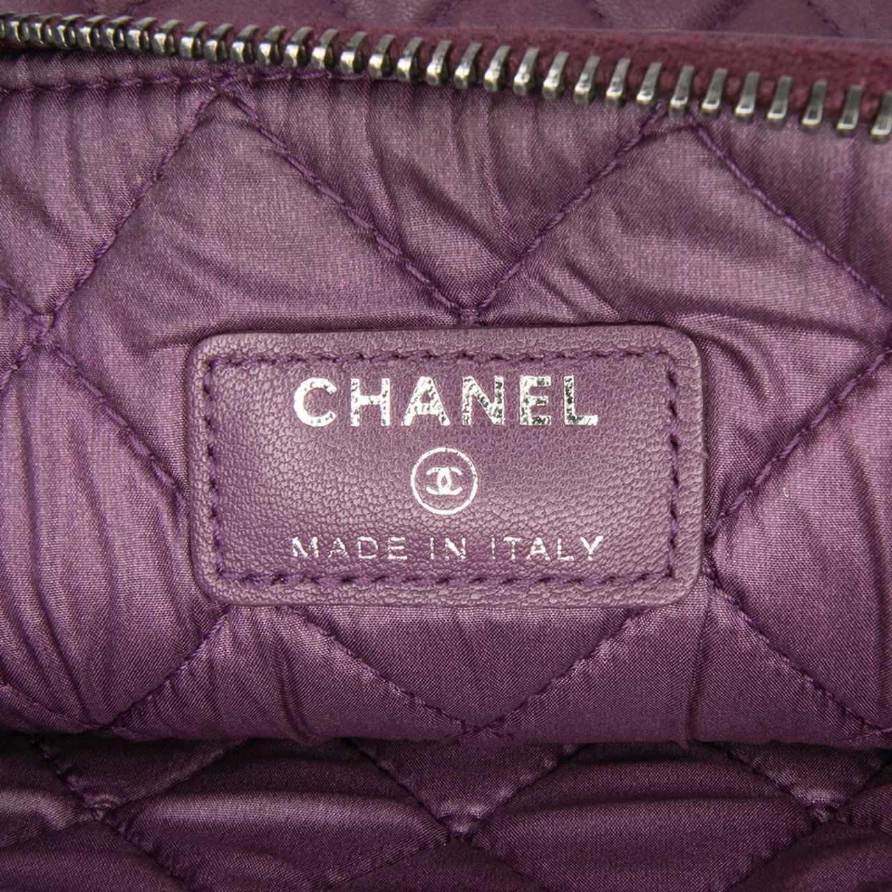 Chanel Medium Quilted Lambskin Boy O Case Clutch Paars