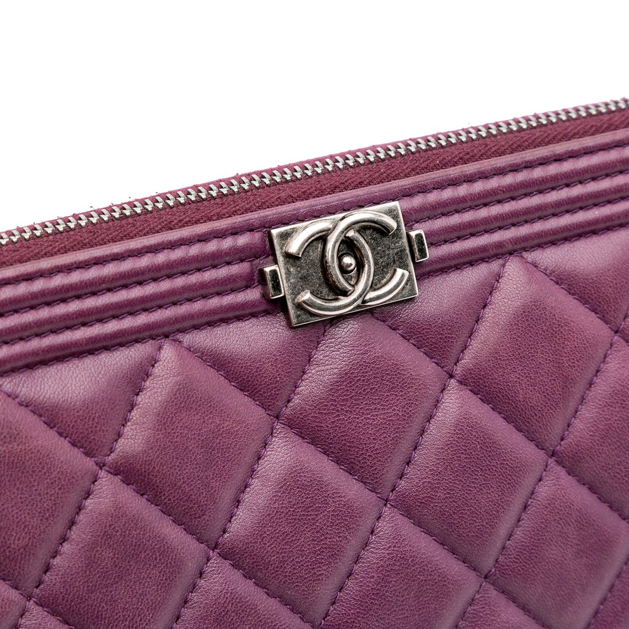 Chanel Medium Quilted Lambskin Boy O Case Clutch Paars
