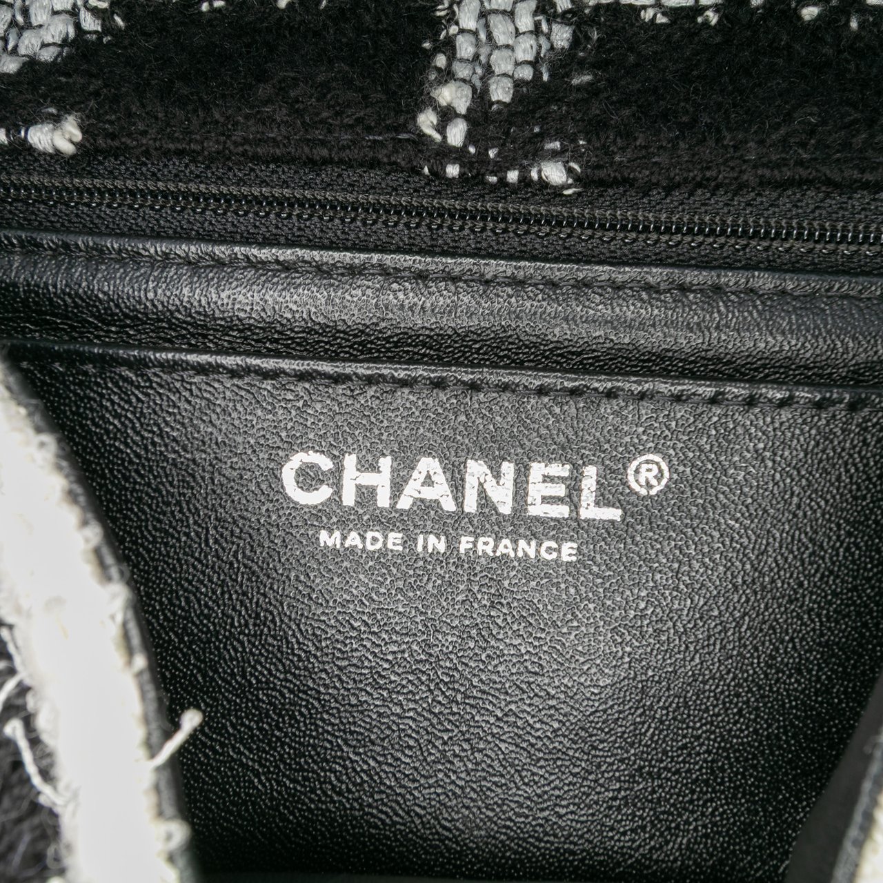 Chanel Mini Rectangular Classic Tweed Tartan Single Flap Zwart