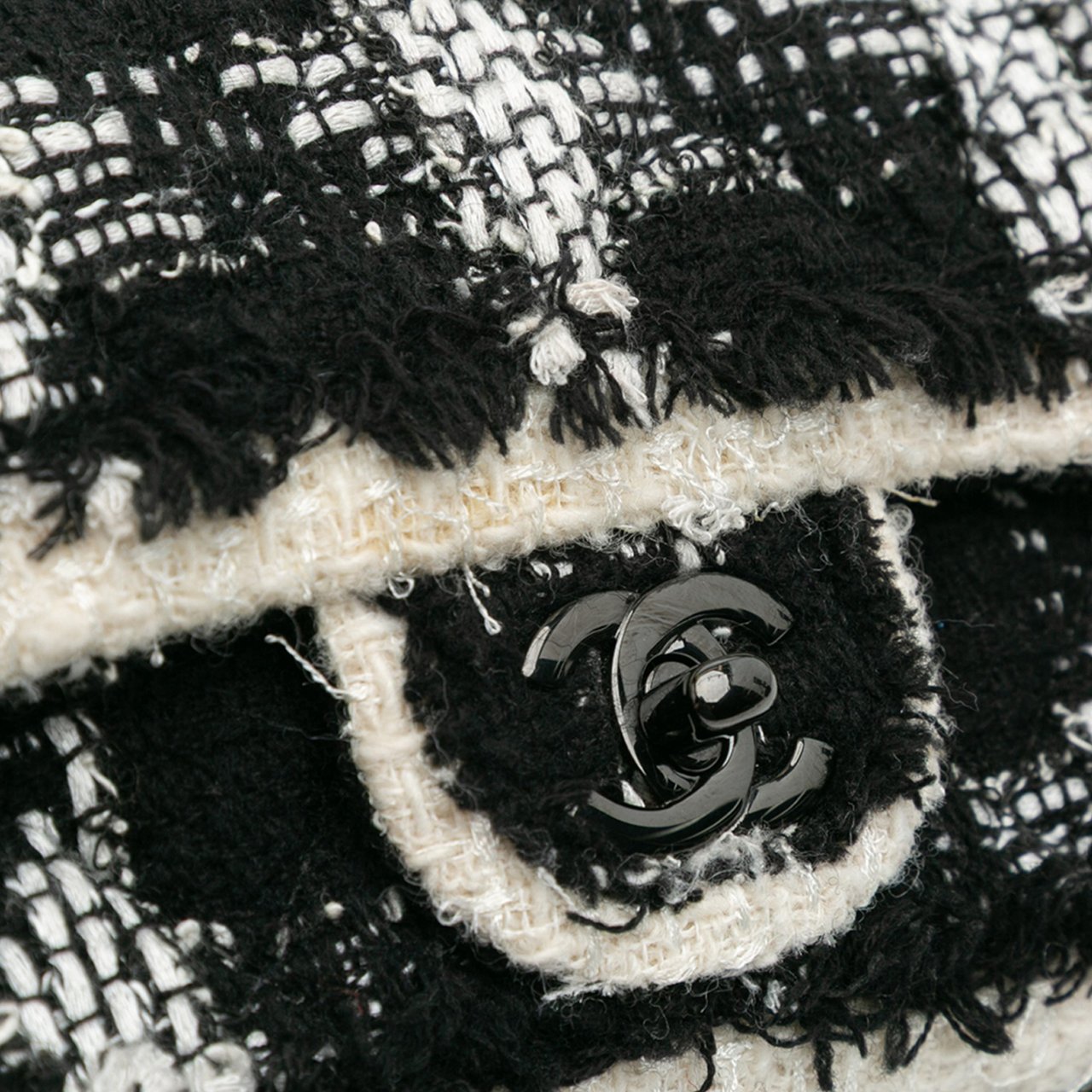 Chanel Mini Rectangular Classic Tweed Tartan Single Flap Zwart