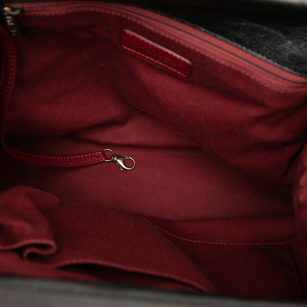 Chanel Quilted Glazed Caviar Frame Tote Zwart