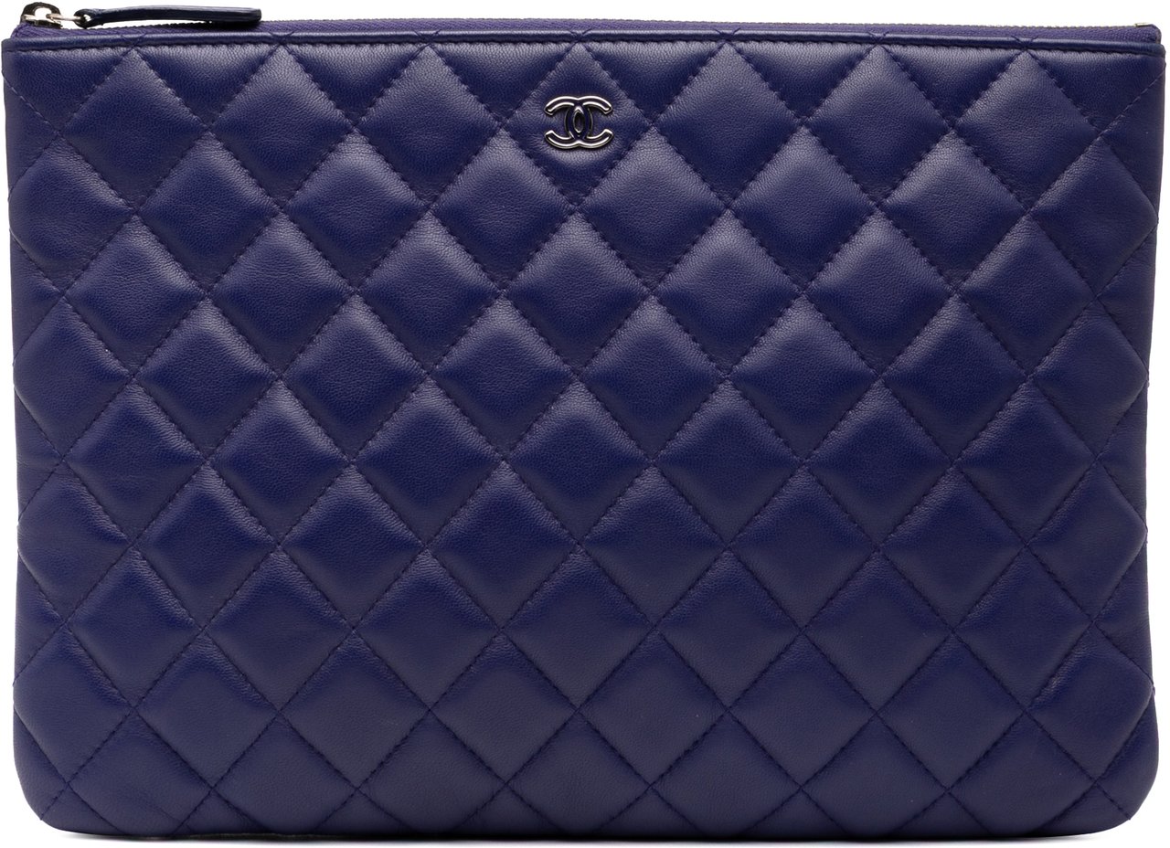 Chanel Medium CC Quilted Lambskin O Case Clutch Paars