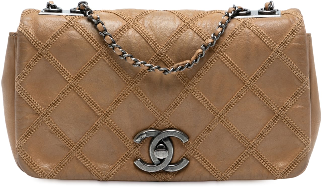 Chanel CC Aged Calfskin Diamond Stitch Flap Bruin