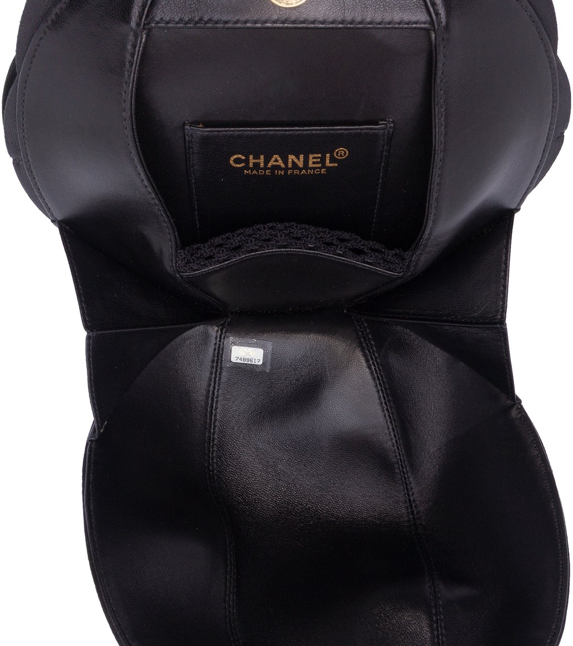 Chanel Lambskin and Satin Camellia Flower Evening Bag Zwart