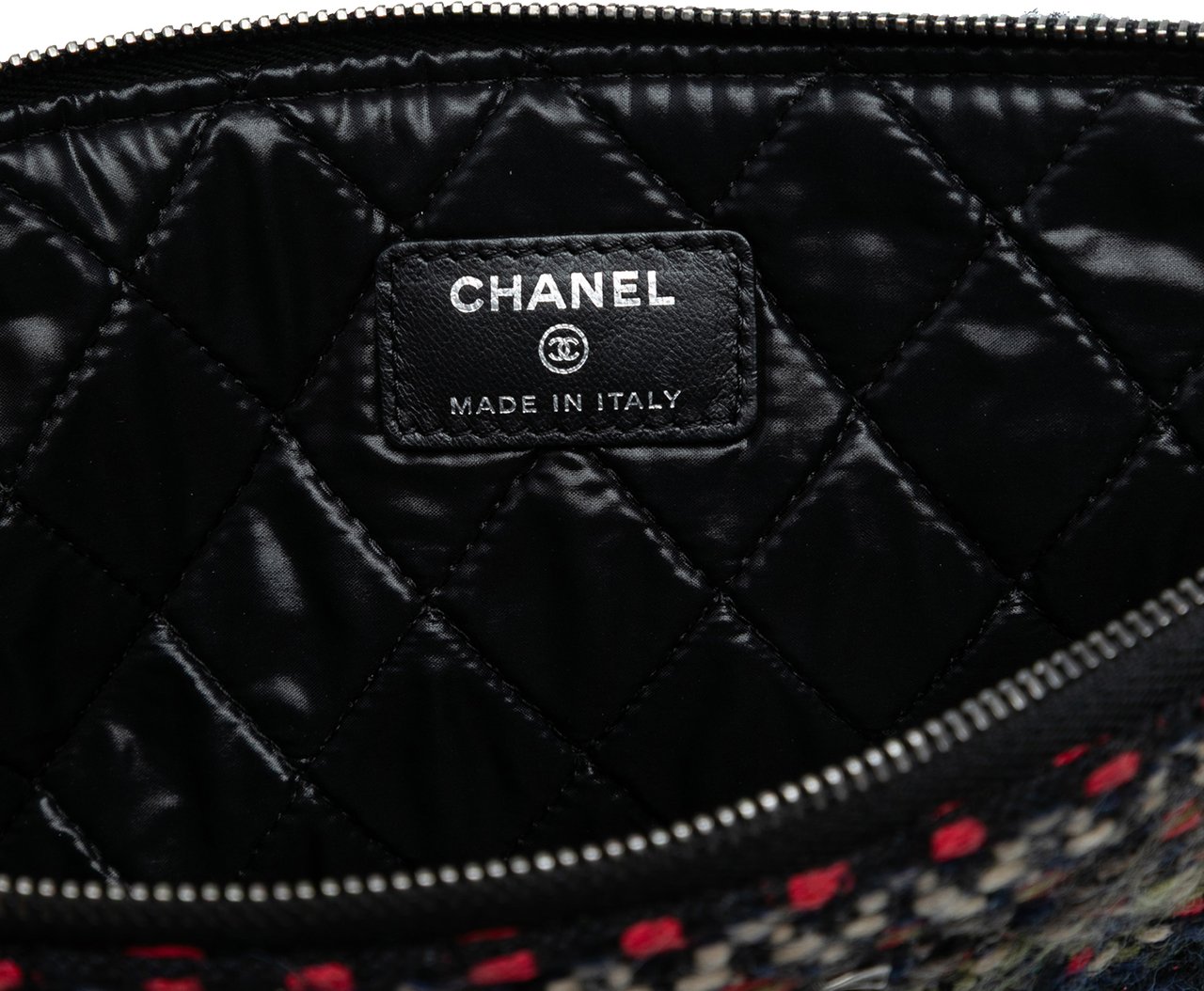 Chanel Quilted Tweed and Wool Cosmetic Pouch Blauw