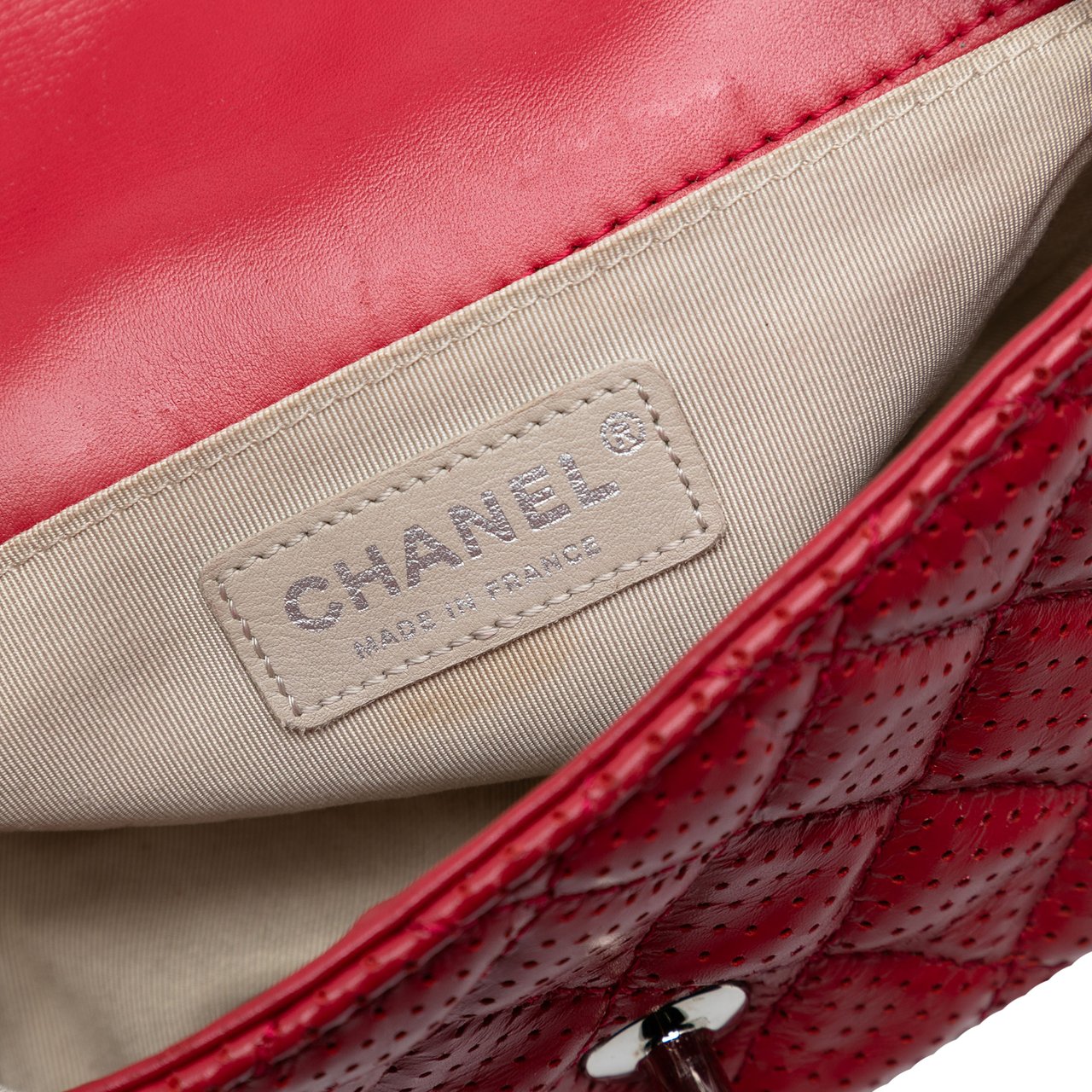 Chanel Mini Perforated Lambskin Punch Flap Rood