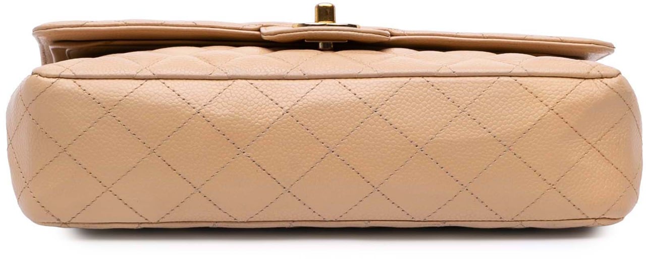 Chanel Medium Classic Caviar Double Flap Bruin