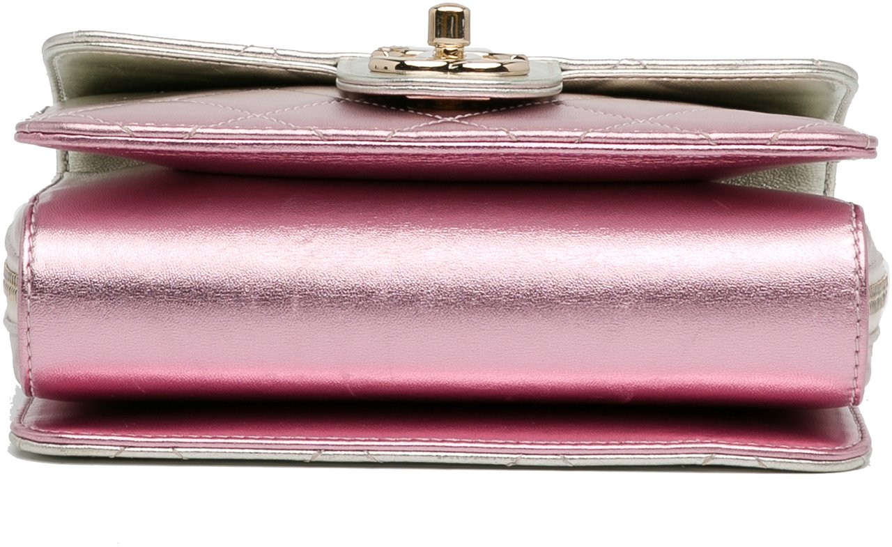 Chanel Mini Metallic Lambskin Like a Wallet Flap Roze