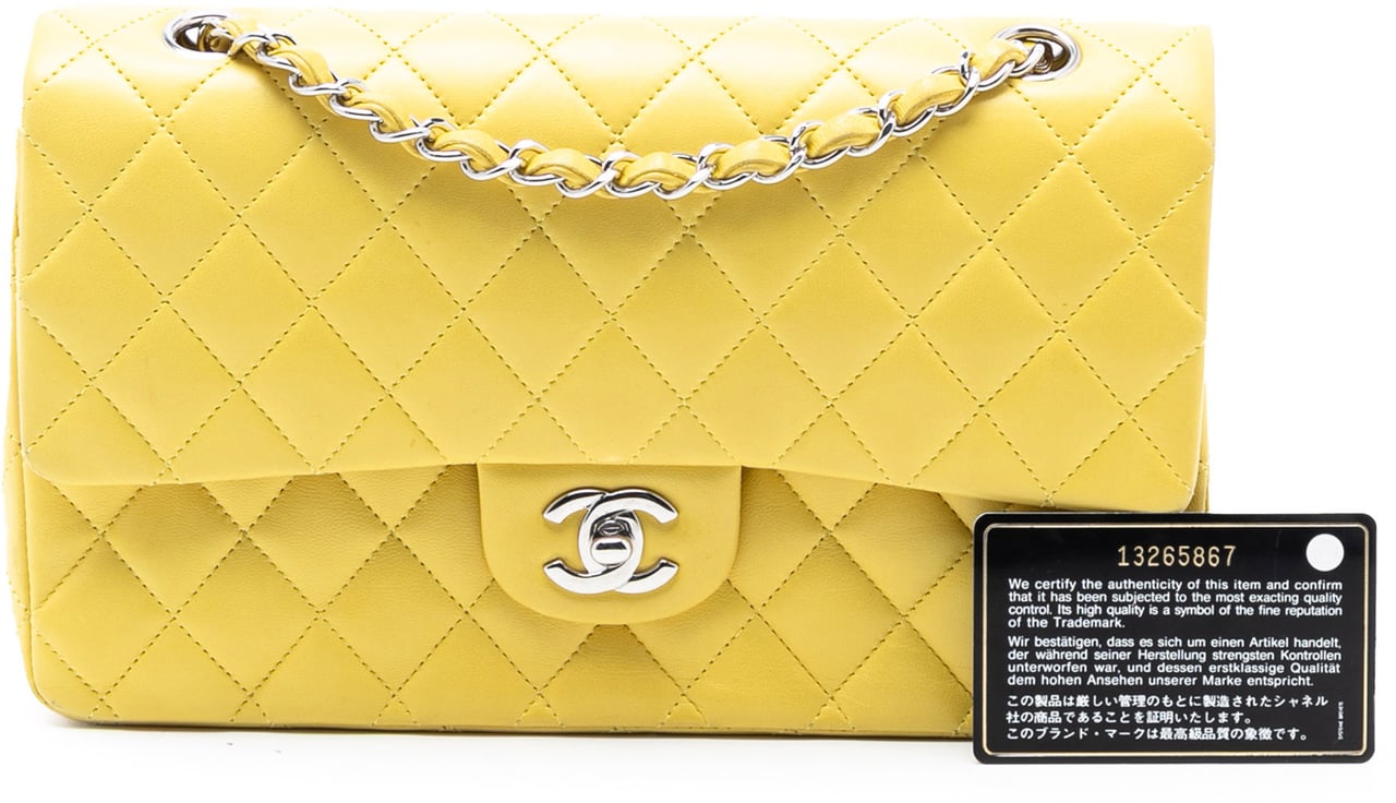 Chanel Medium Classic Lambskin Double Flap Geel