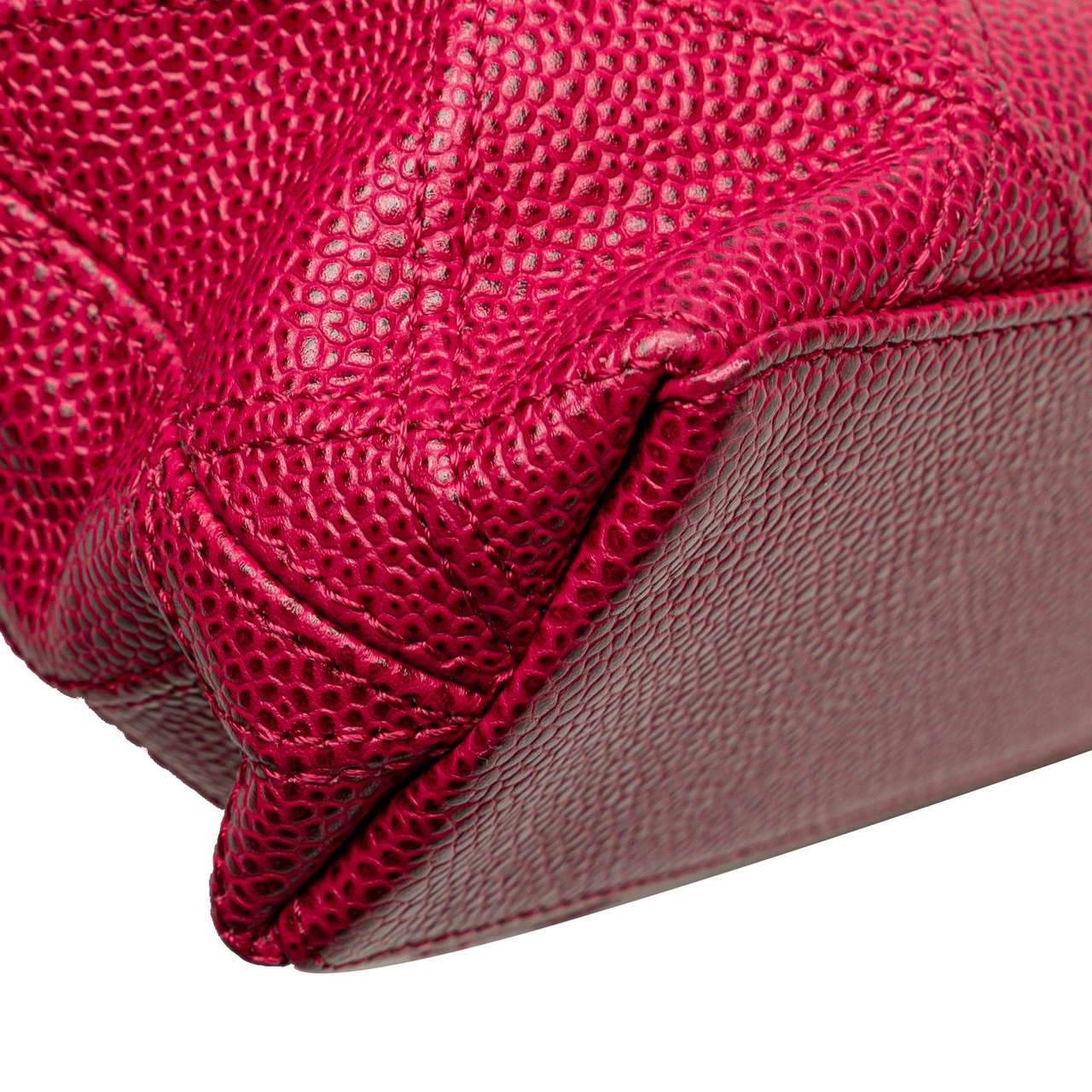 Chanel CC Quilted Caviar Chain Tote Roze