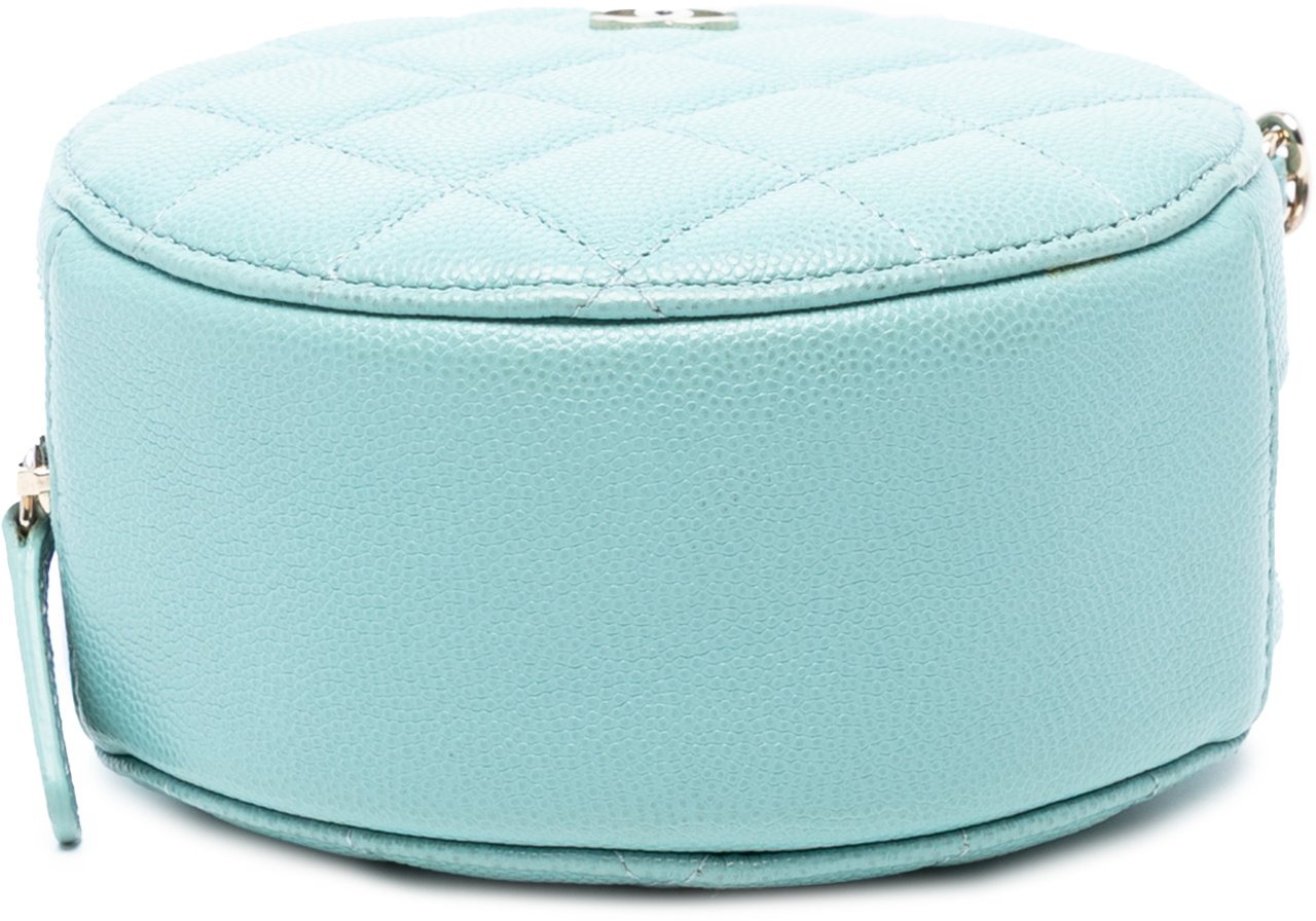 Chanel CC Quilted Caviar Round Clutch With Chain Blauw