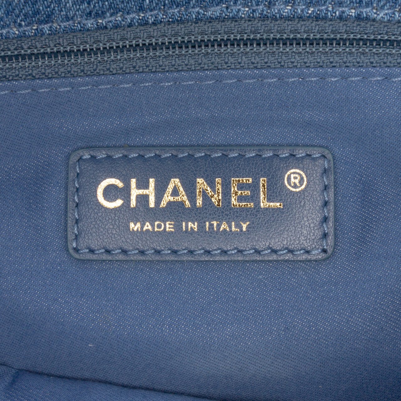 Chanel Medium Quilted Denim Mood Flap Blauw