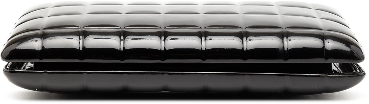 Chanel CC Chocolate Bar Patent Frame Clutch Zwart