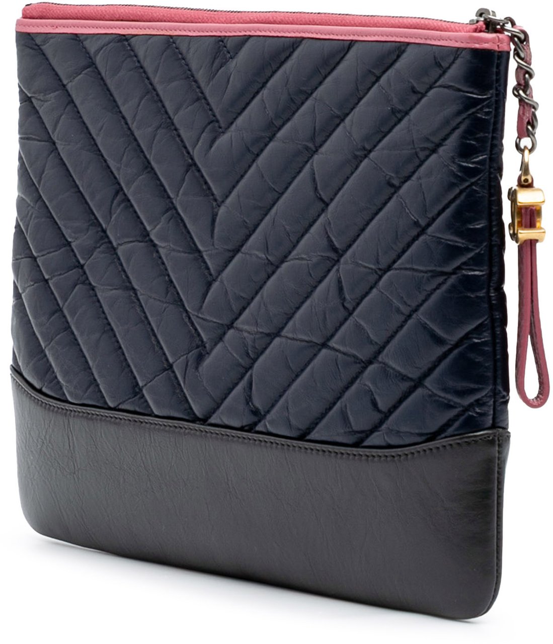 Chanel Medium Chevron Aged Calfskin Gabrielle Cosmetic Clutch Blauw