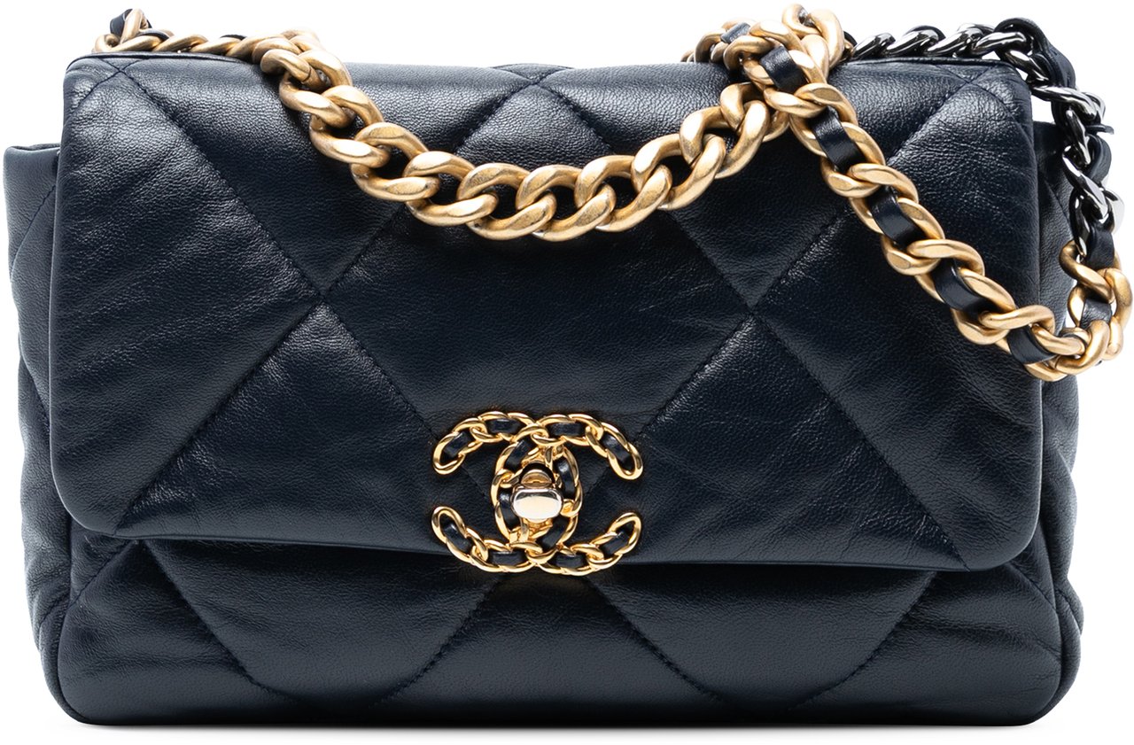Chanel Medium Lambskin 19 Flap Blauw
