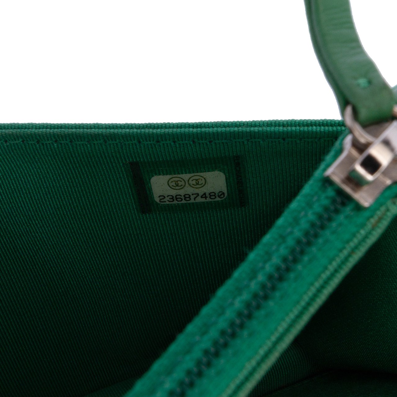 Chanel Quilted Boucle Tweed Robot Charm Wallet On Chain Zwart