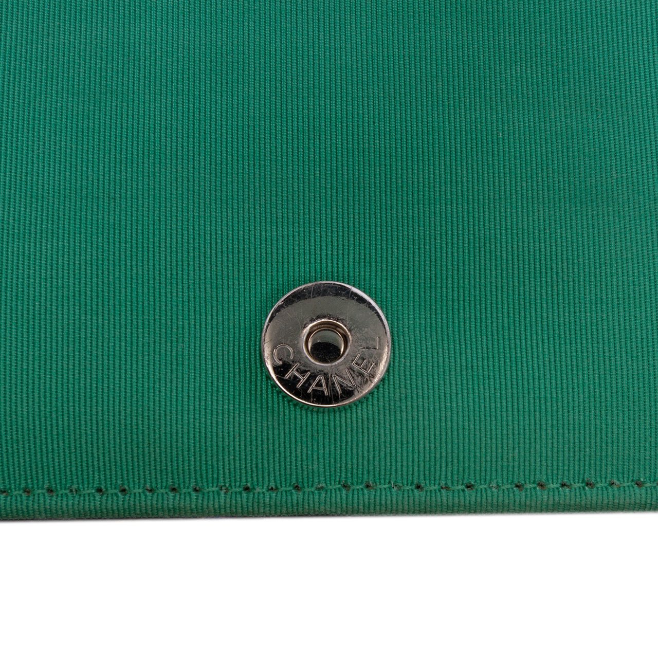 Chanel Quilted Boucle Tweed Robot Charm Wallet On Chain Zwart