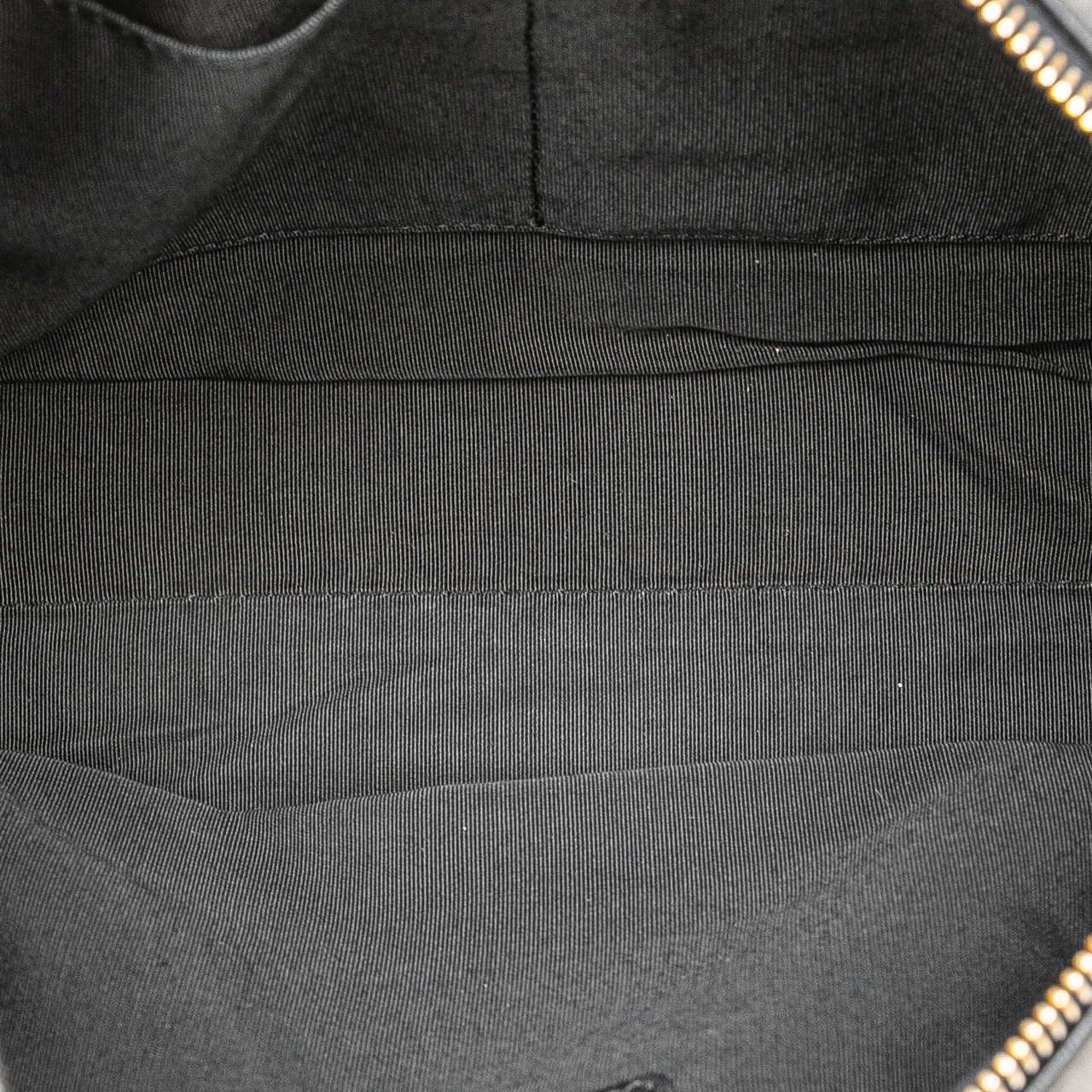 Chanel Medium Lambskin Chocolate Bar Shoulder Bag Zwart