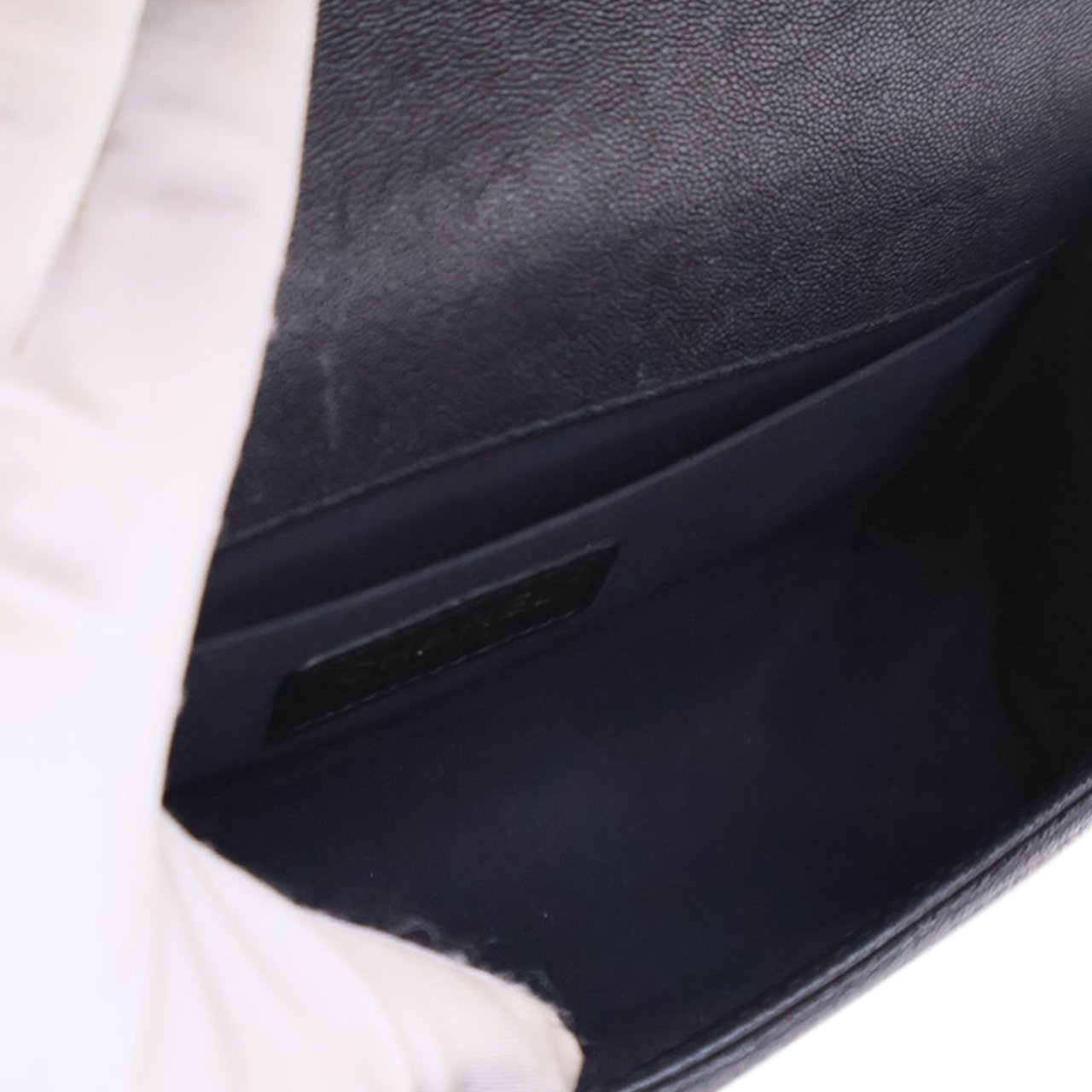 Chanel Old Medium Quilted Caviar Boy Flap Blauw