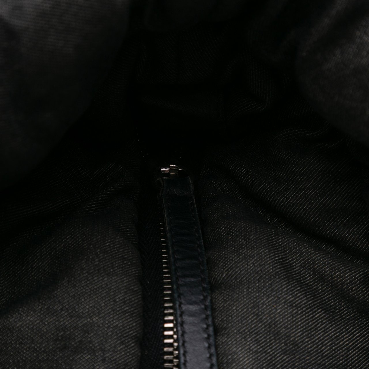 Chanel Large Quilted Denim Coco Cocoon Tote Zwart