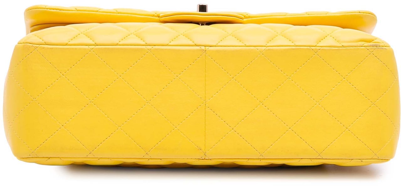 Chanel Jumbo Classic Lambskin Double Flap Geel