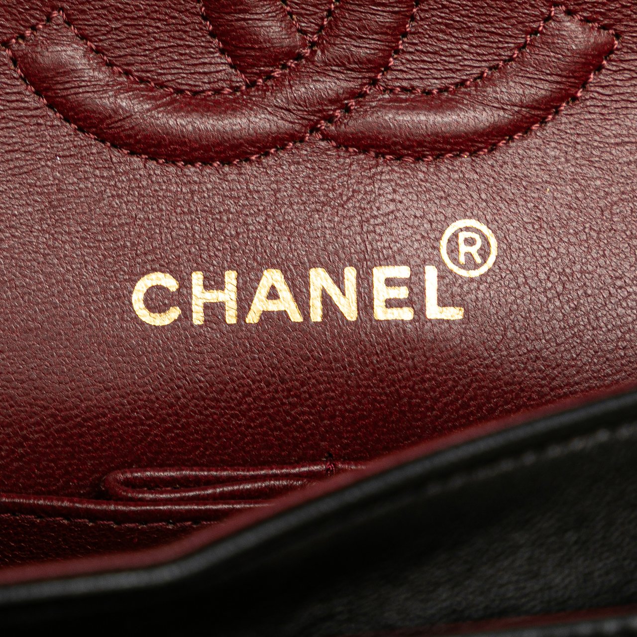 Chanel Small Classic Lambskin Double Flap Zwart