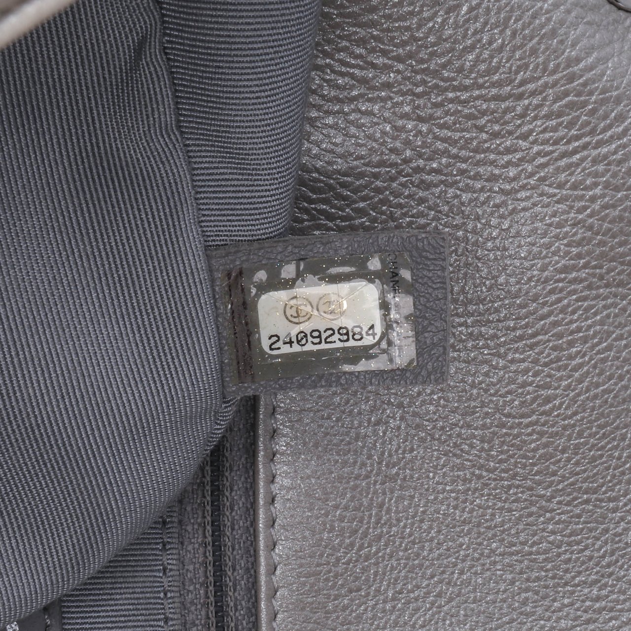 Chanel Medium Chevron Calfskin Stud Wars Flap Zilver