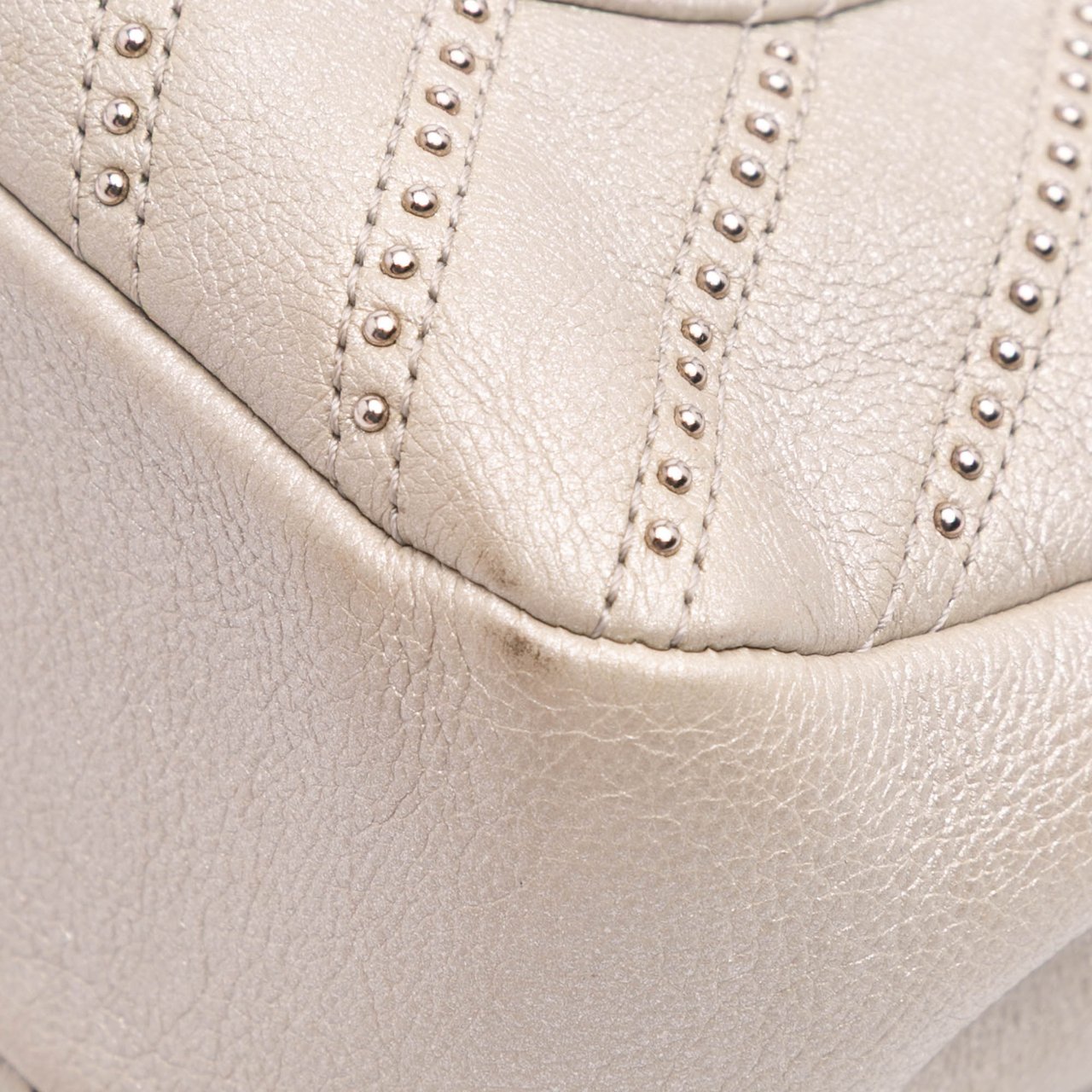 Chanel Medium Chevron Calfskin Stud Wars Flap Zilver