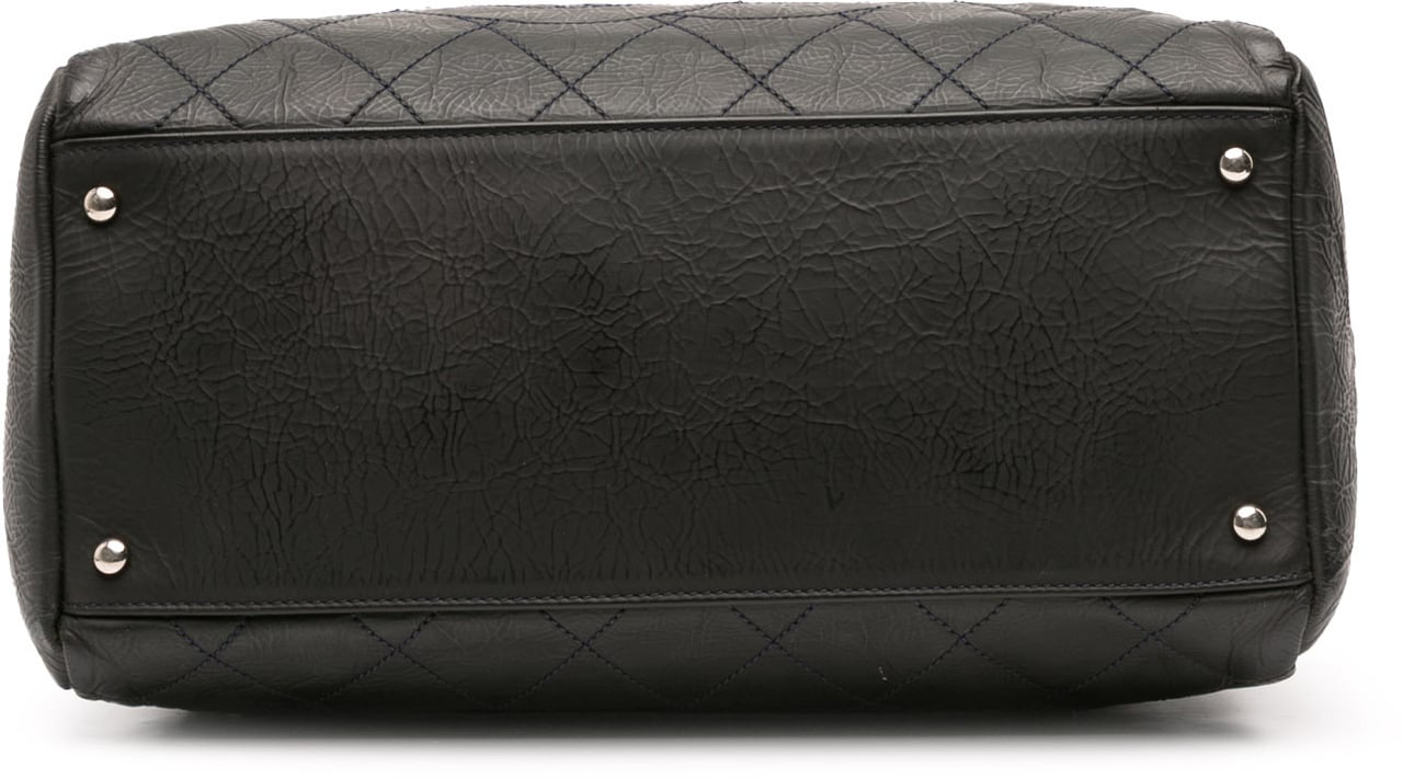 Chanel Petite Crinkled Calfskin Timeless Tote Grijs