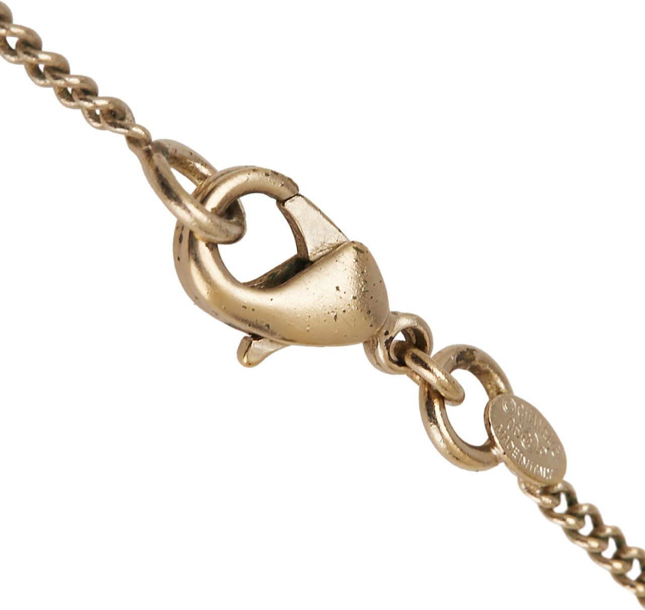 Chanel Gold Plated Enamel Camelia Pendant Necklace Goud