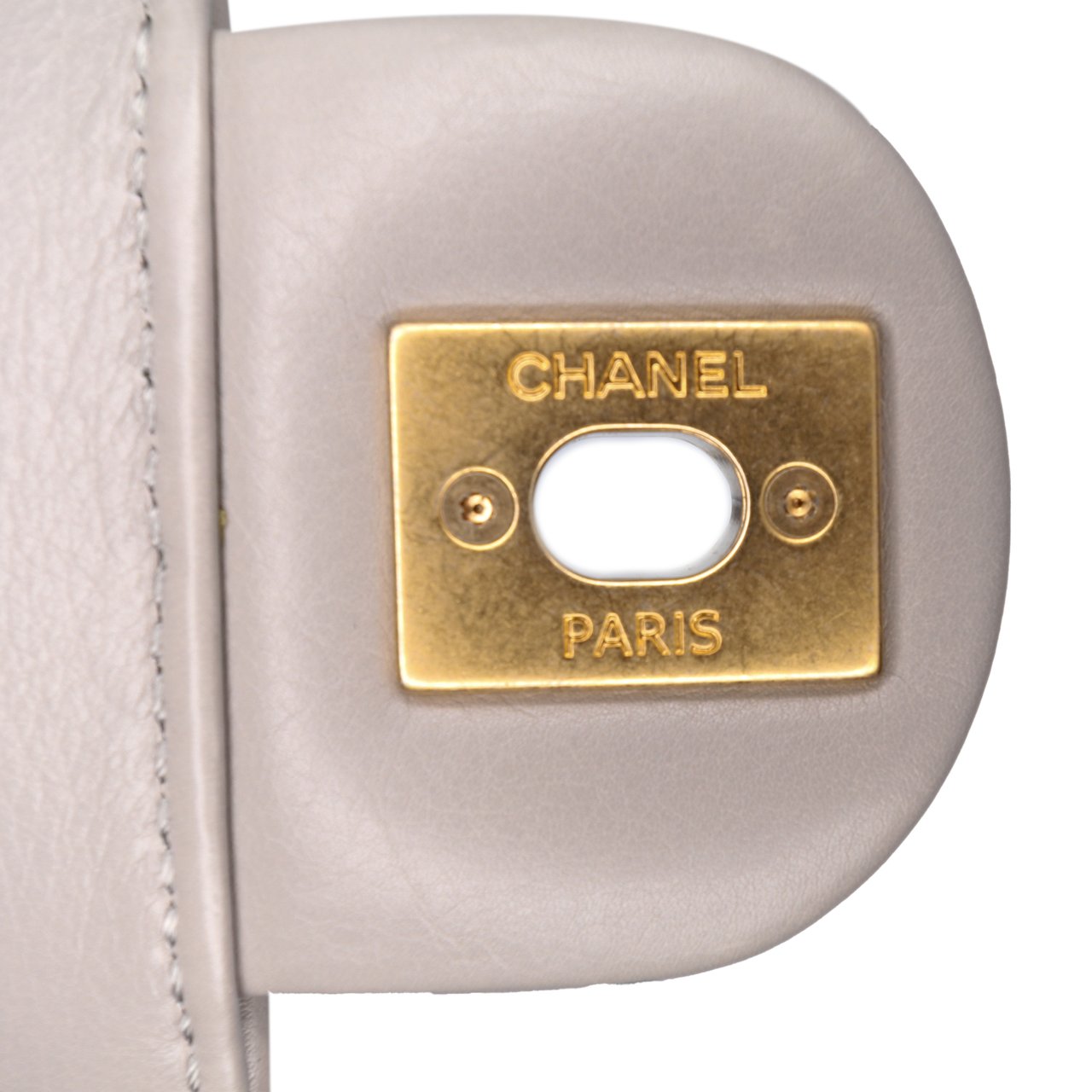Chanel CC Quilted Lambskin Rounded Flap Grijs