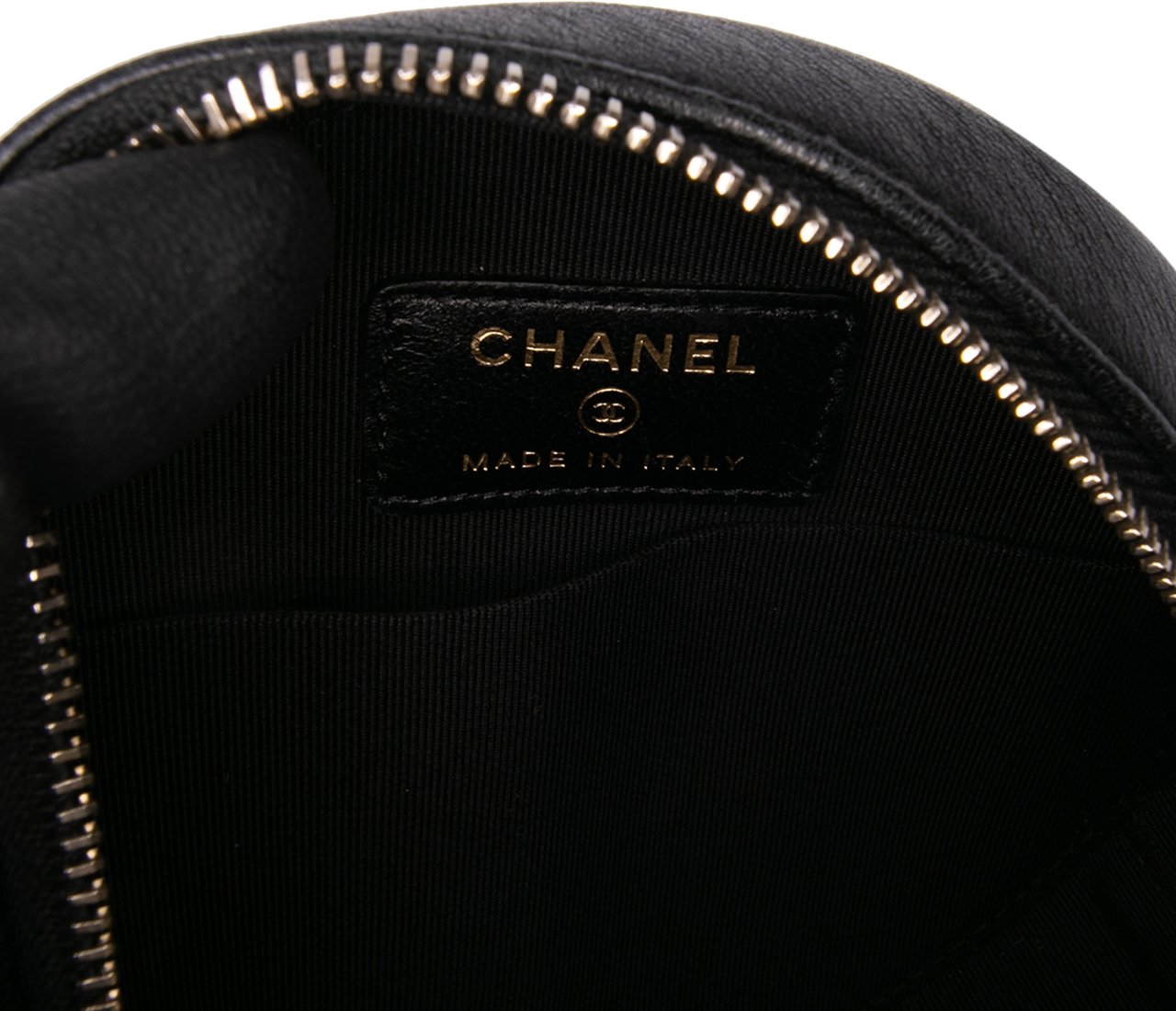 Chanel Quilted Lambskin Egyptian Amulet Charms Round Clutch with Chain Zwart