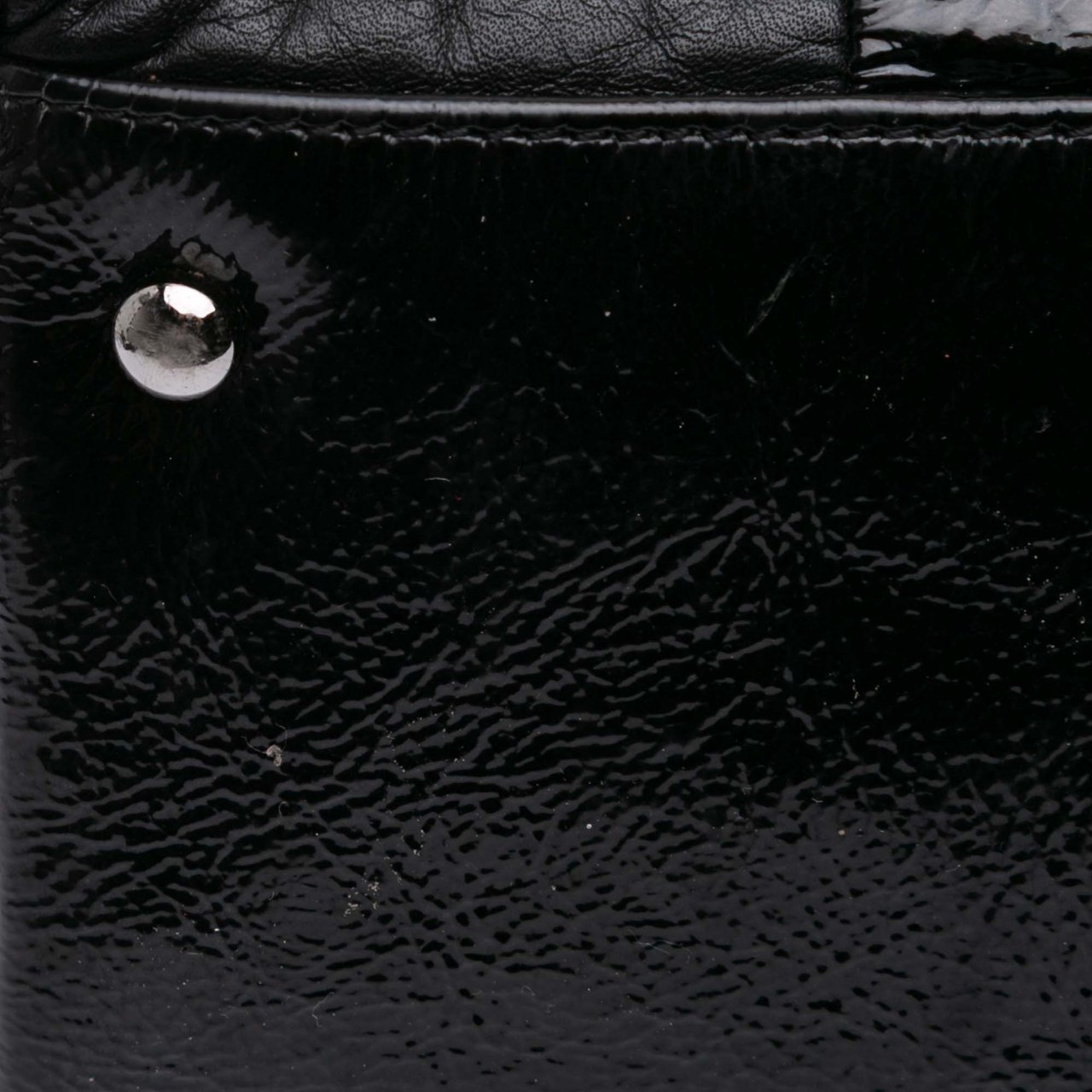 Chanel Lambskin and Patent Brooklyn Patchwork Hobo Bag Zwart
