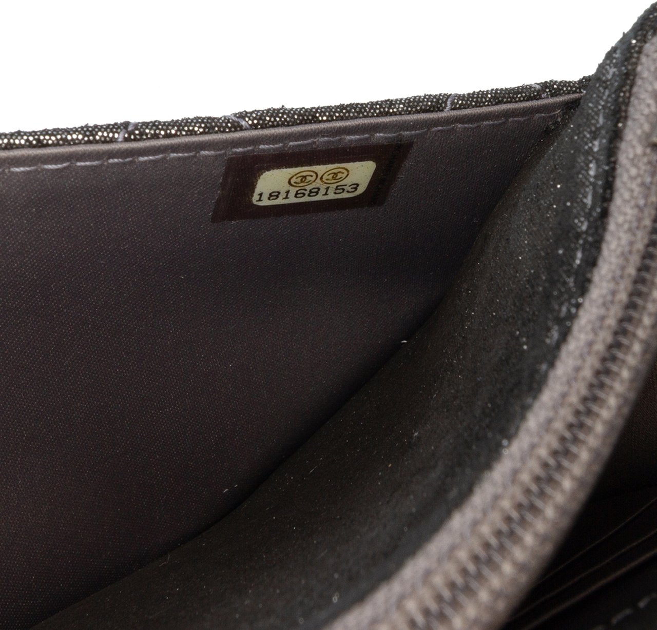 Chanel Quilted Iridescent Lambskin Tartan Button Wallet On Chain Zilver