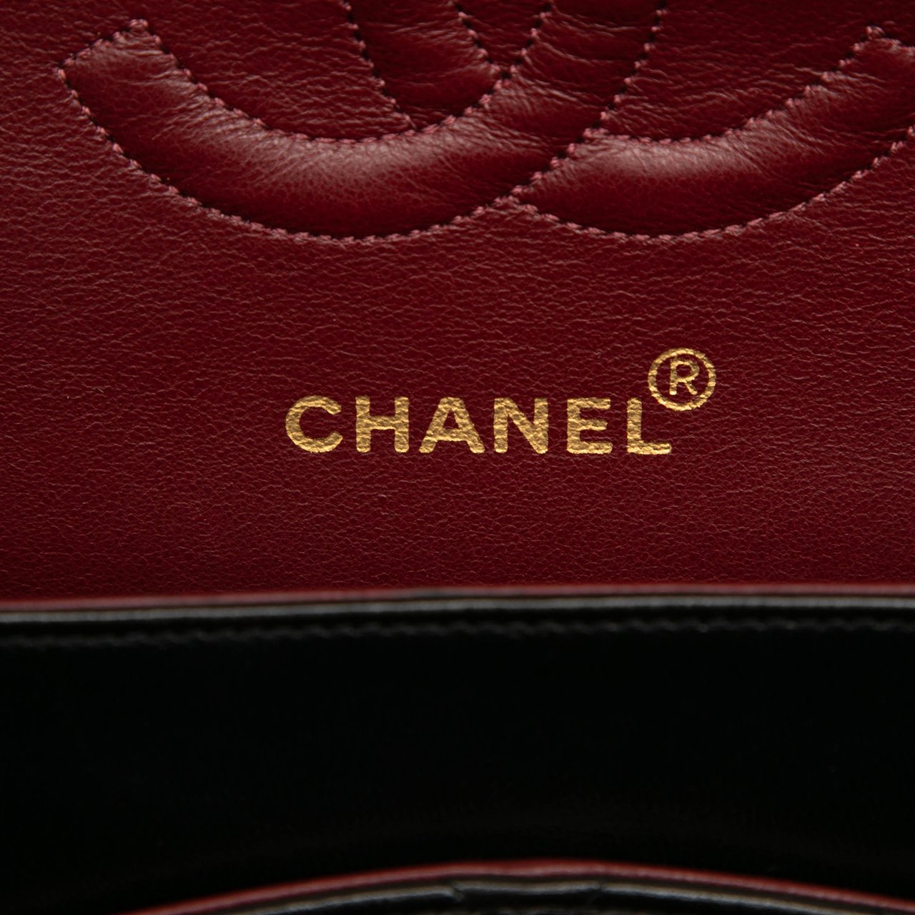 Chanel Medium Classic Lambskin Double Flap Zwart