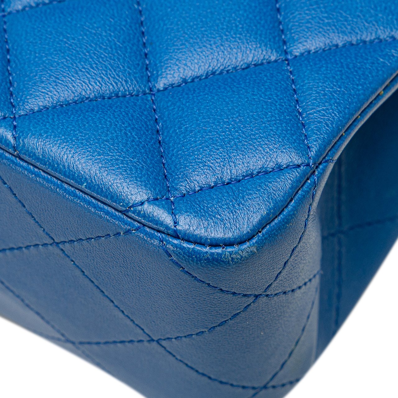 Chanel Medium Classic Lambskin Double Flap Blauw