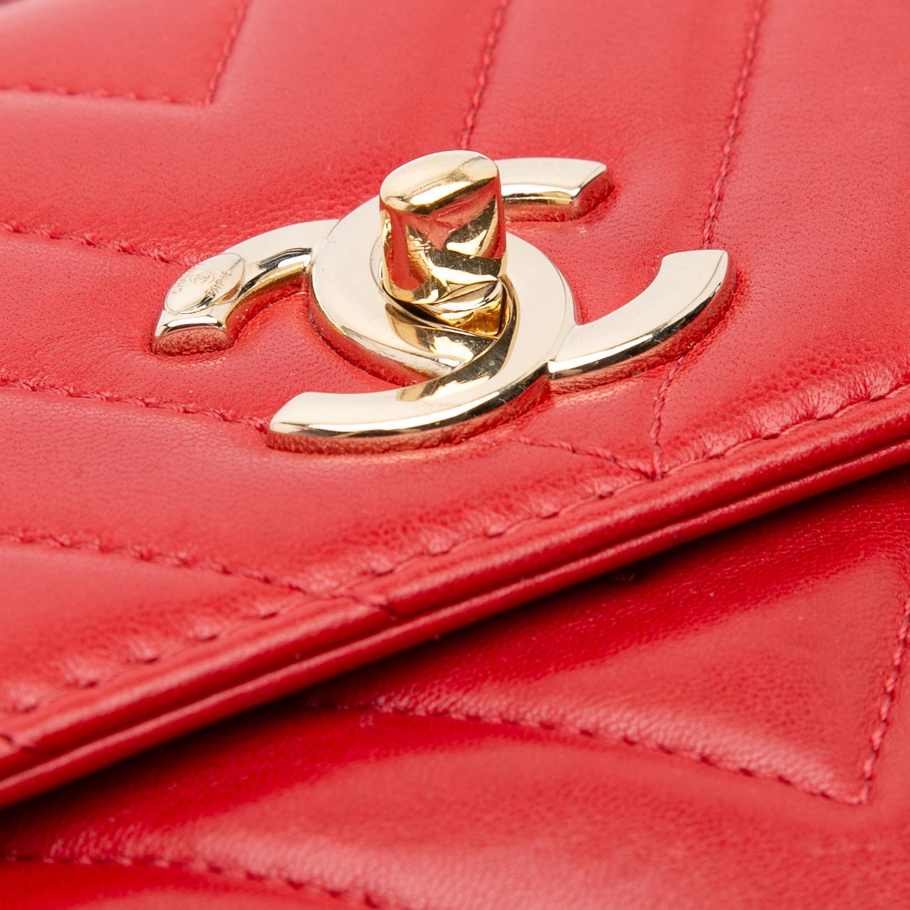 Chanel Small Chevron Lambskin Trendy CC Flap Rood