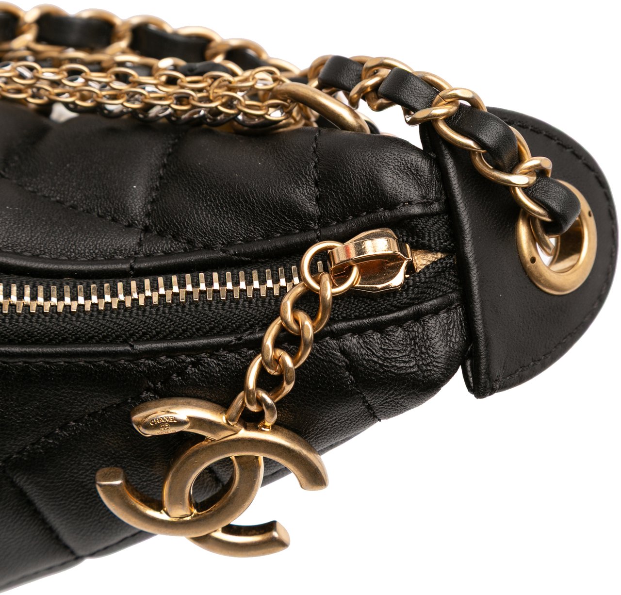 Chanel Quilted Lambskin All About Chains Hobo Zwart
