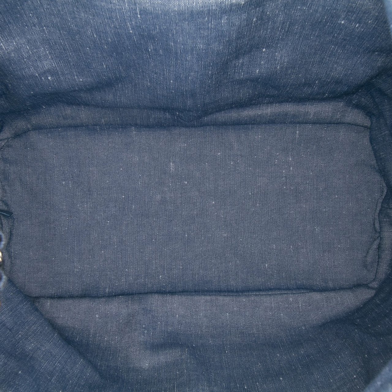 Chanel Quilted Denim Medallion Backpack Blauw
