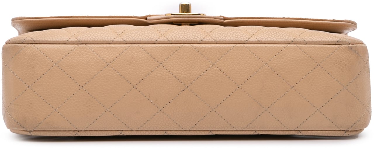 Chanel Medium Classic Caviar Double Flap Bruin