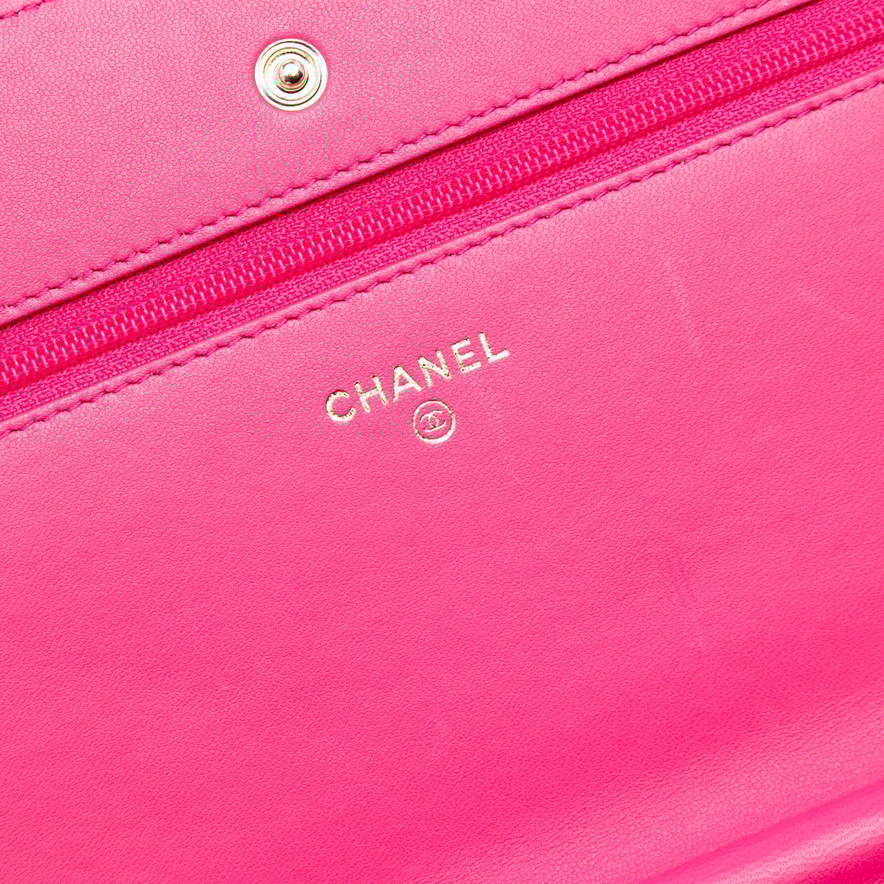 Chanel Quilted Lambskin Korean Garden Wallet on Chain Roze