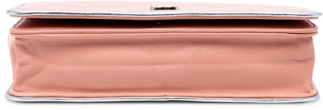 Chanel CC Quilted Bicolor Lambskin Wallet On Chain Roze