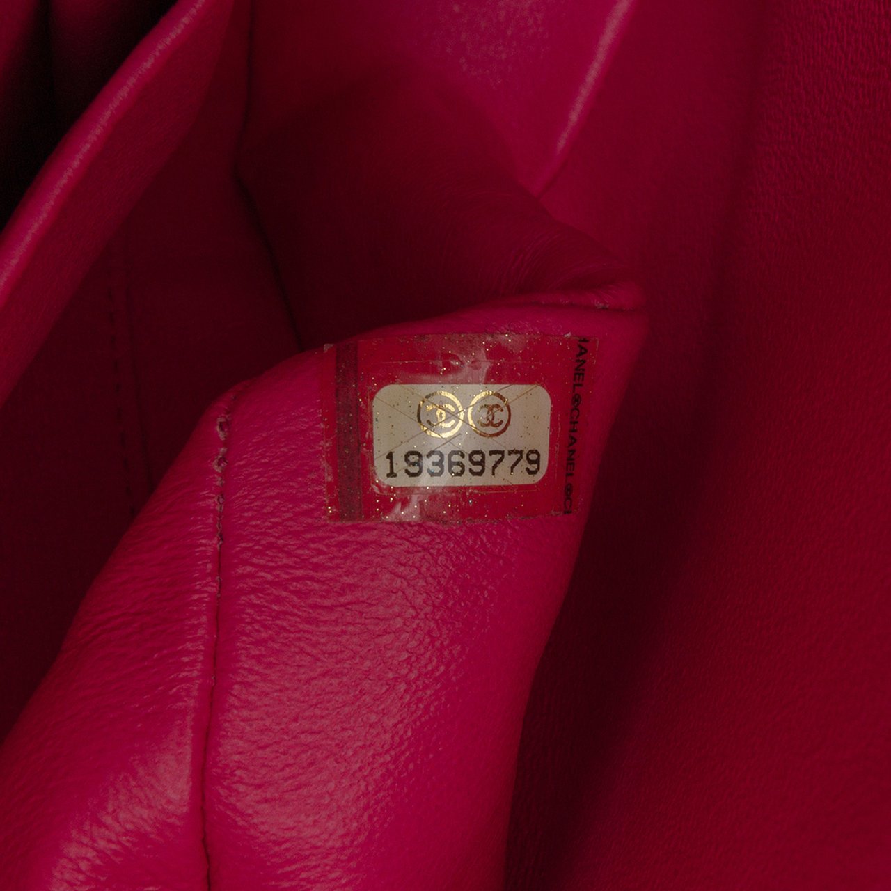 Chanel Medium Classic Lambskin Double Flap Roze