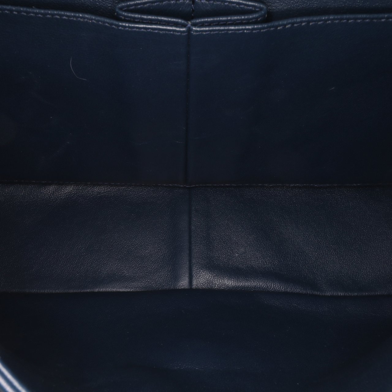 Chanel Jumbo Classic Patent Double Flap Blauw