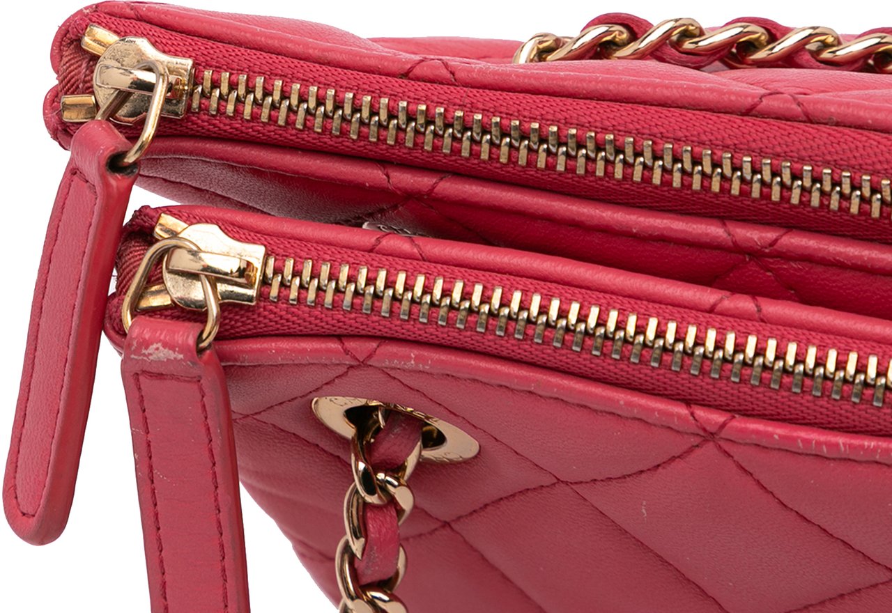 Chanel Quilted Lambskin Double Case with Chain Roze