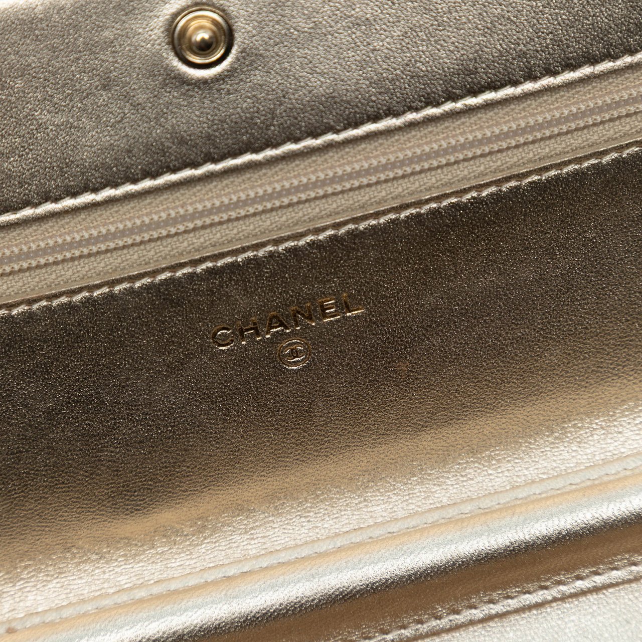 Chanel Bicolor Satin Diamond Stitch Wallet On Chain Zwart