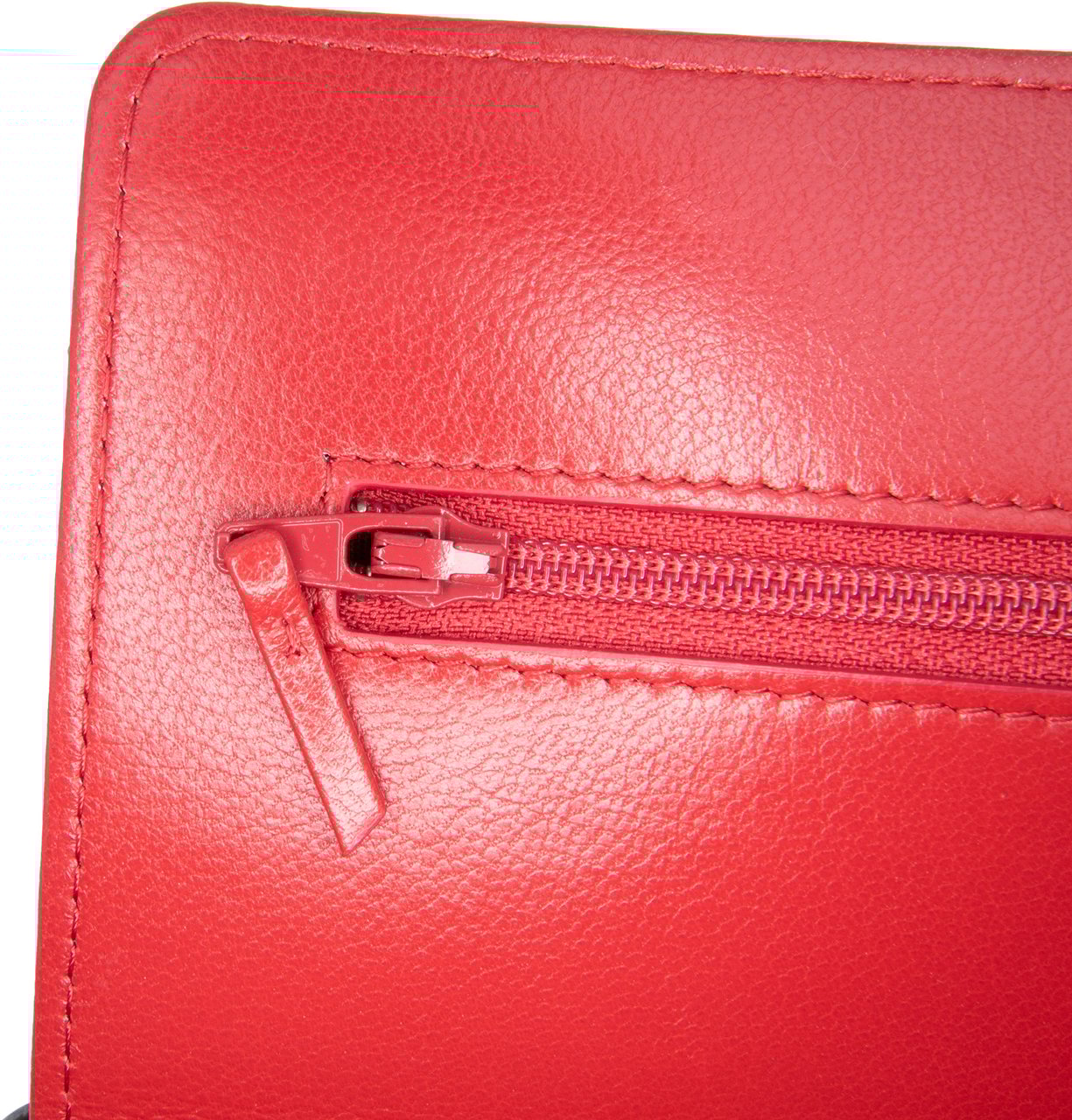 Chanel Quilted Goatskin 19 Wallet on Chain Rood