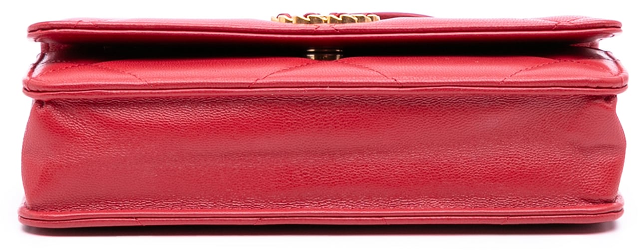 Chanel Quilted Goatskin 19 Wallet on Chain Rood