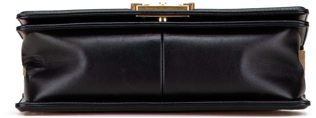 Chanel Old Medium Braided Chevron Cotton and Lambskin Boy Flap Zwart