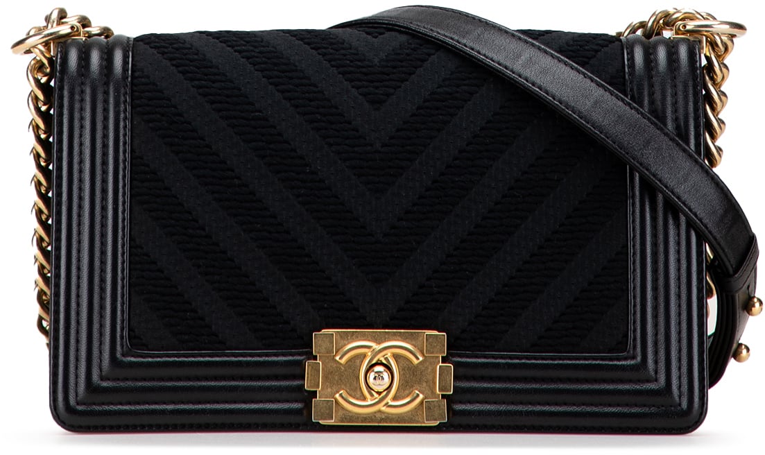 Chanel Old Medium Braided Chevron Cotton and Lambskin Boy Flap Zwart